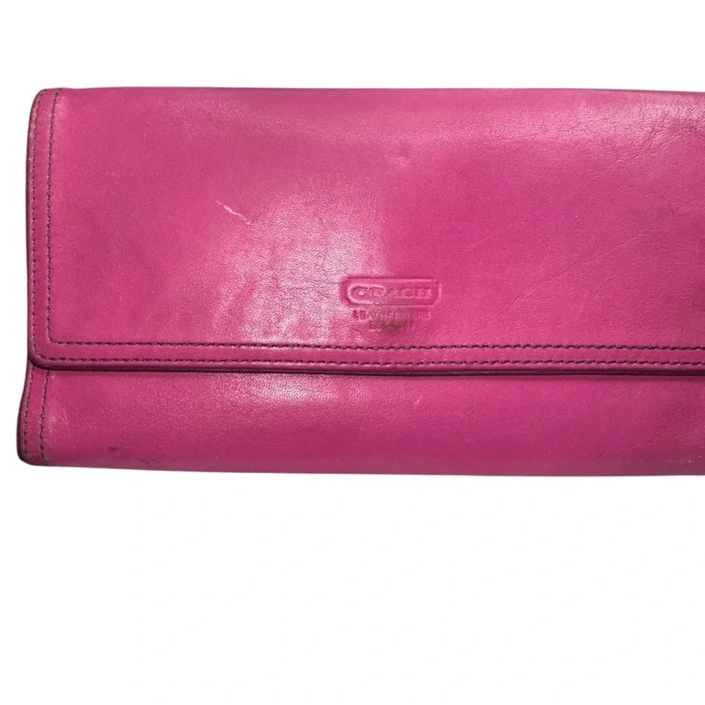 Coach Vintage Fuchsia Leather Wallet